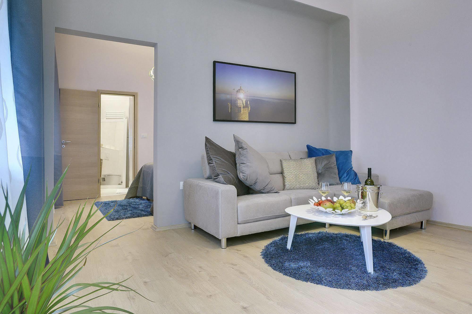 D&A Center Apartments With Free Parking Pula Zewnętrze zdjęcie